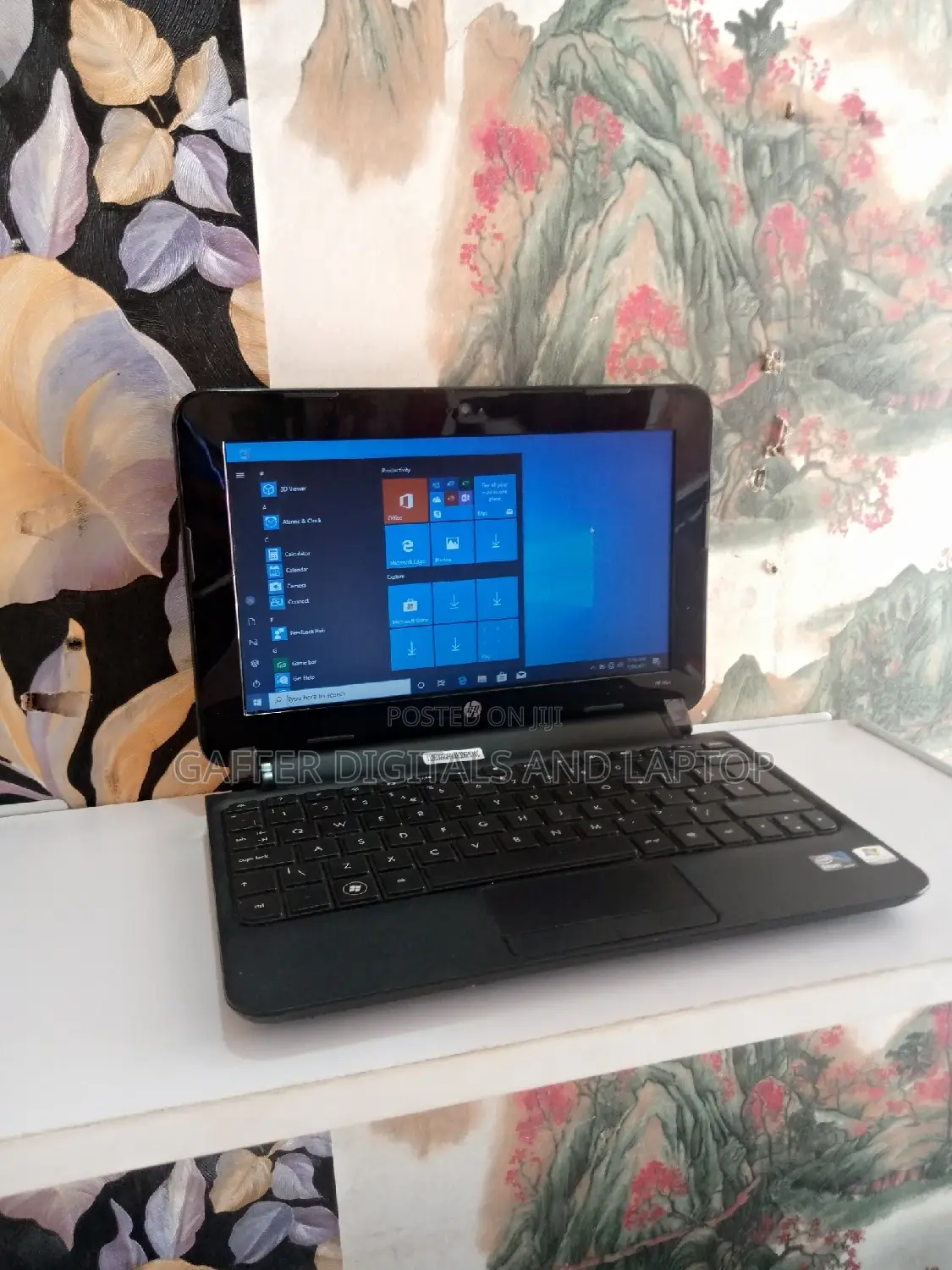 New Laptop HP Mini 200 2GB Intel Atom HDD 160GB