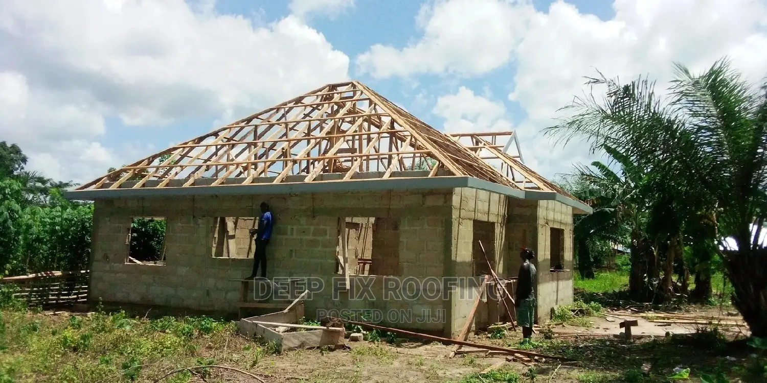 Professional Carpenter for Roofing and Trusses Works.