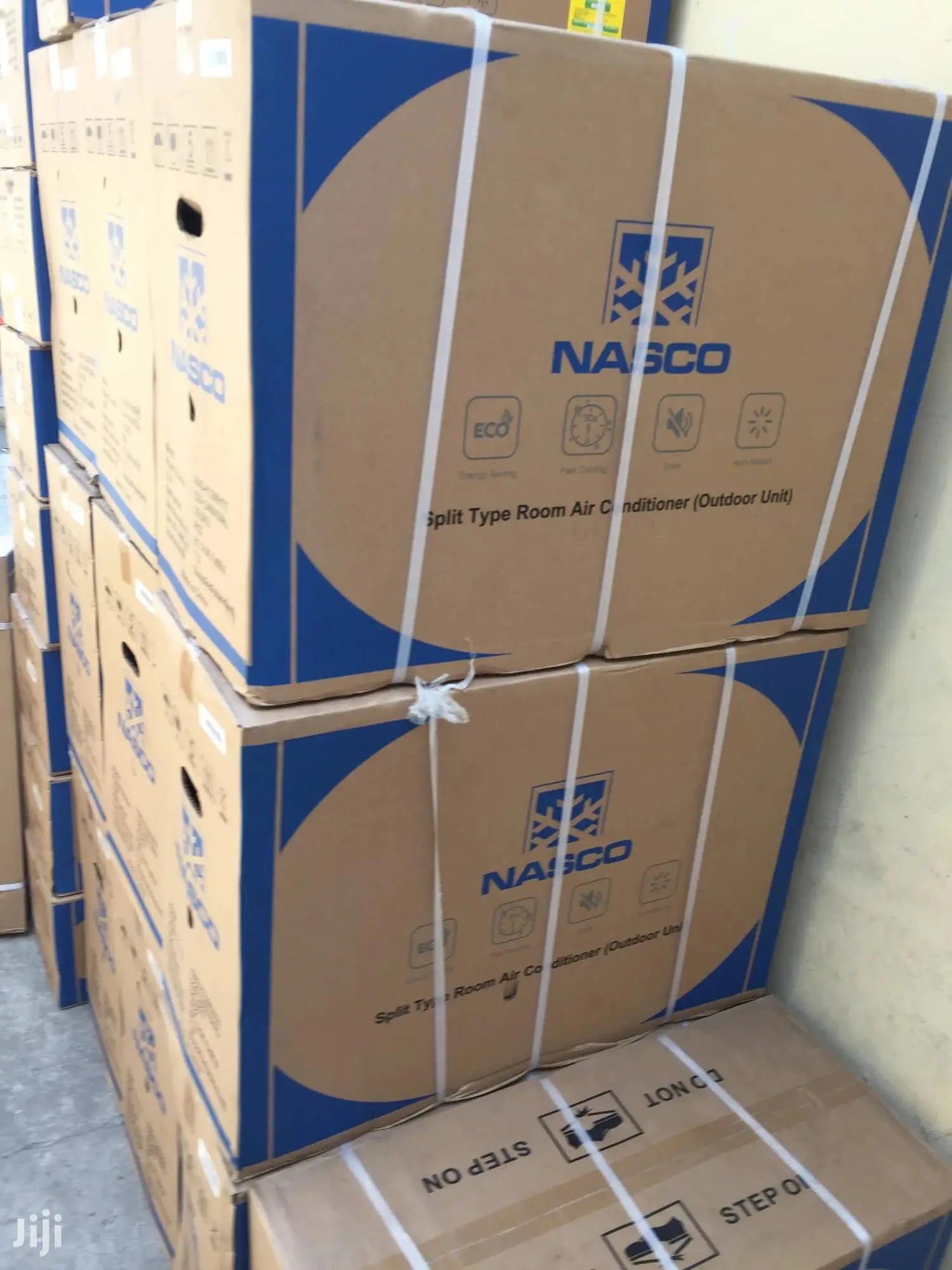 Get It Delivered At A Fee Nasco 1.5 Hp Split Air Condition