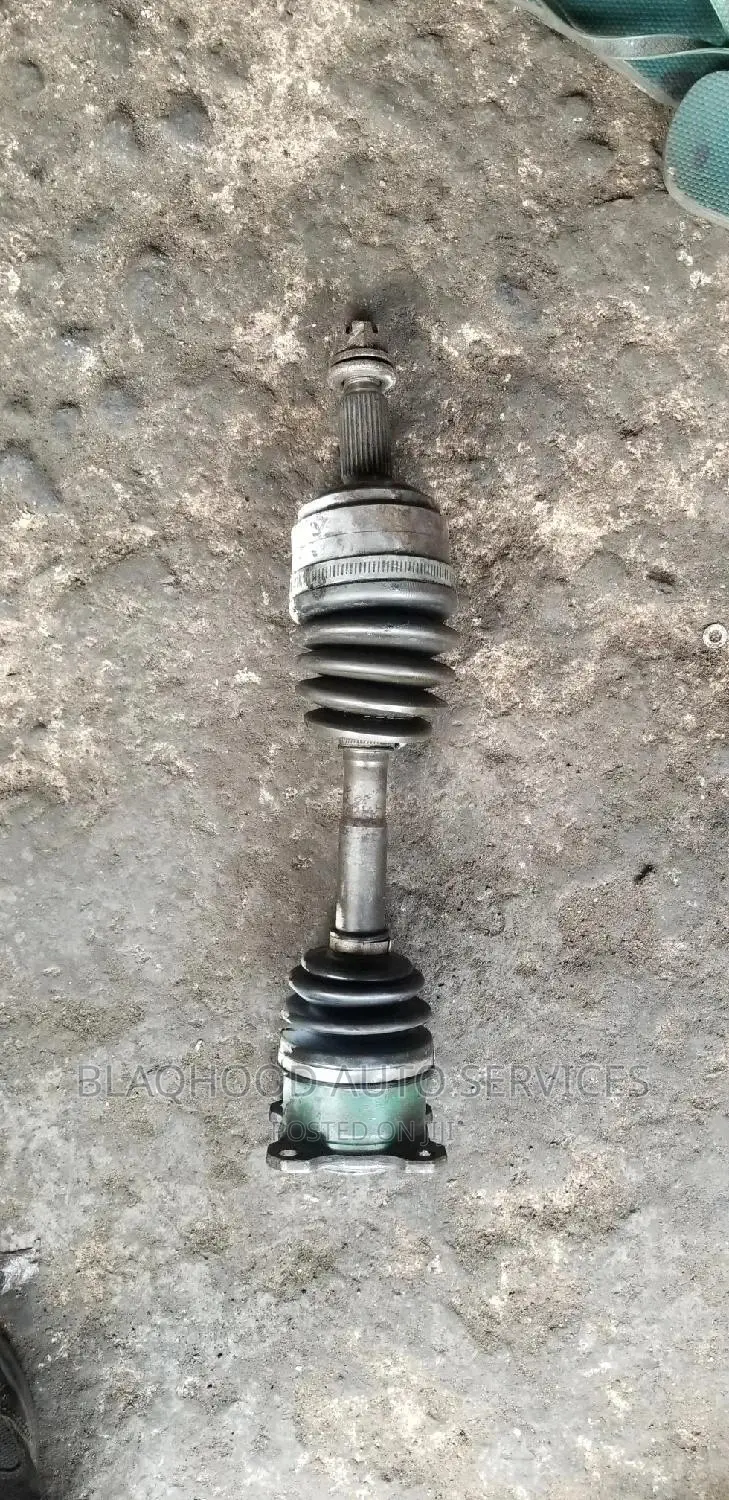 Mitsubishi L2oo (Vodafone) Driving Shaft Available