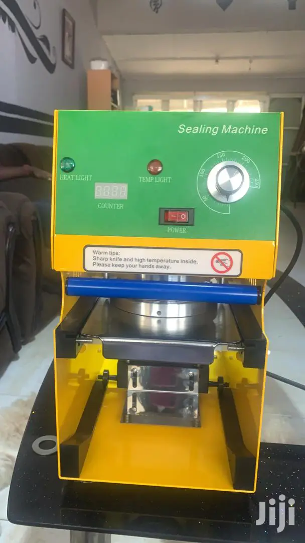Bubble Tray Table Top Cup Sealing Machine.