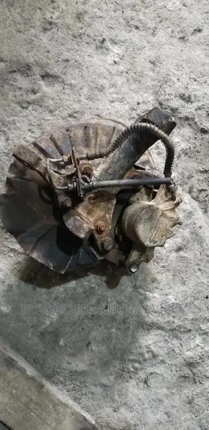 Hyundai Grace H100 Home Used Front Hub Available