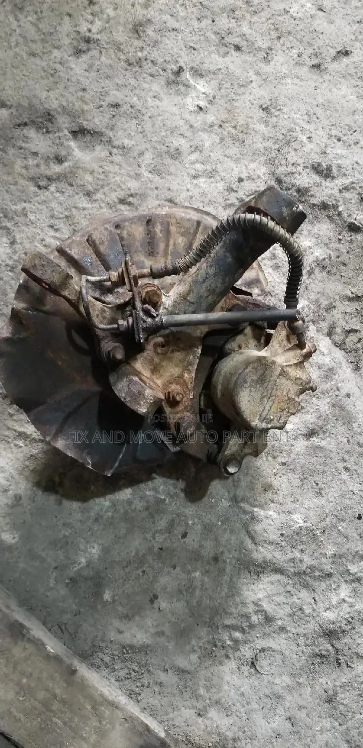 Hyundai Grace H100 Home Used Front Hub Available