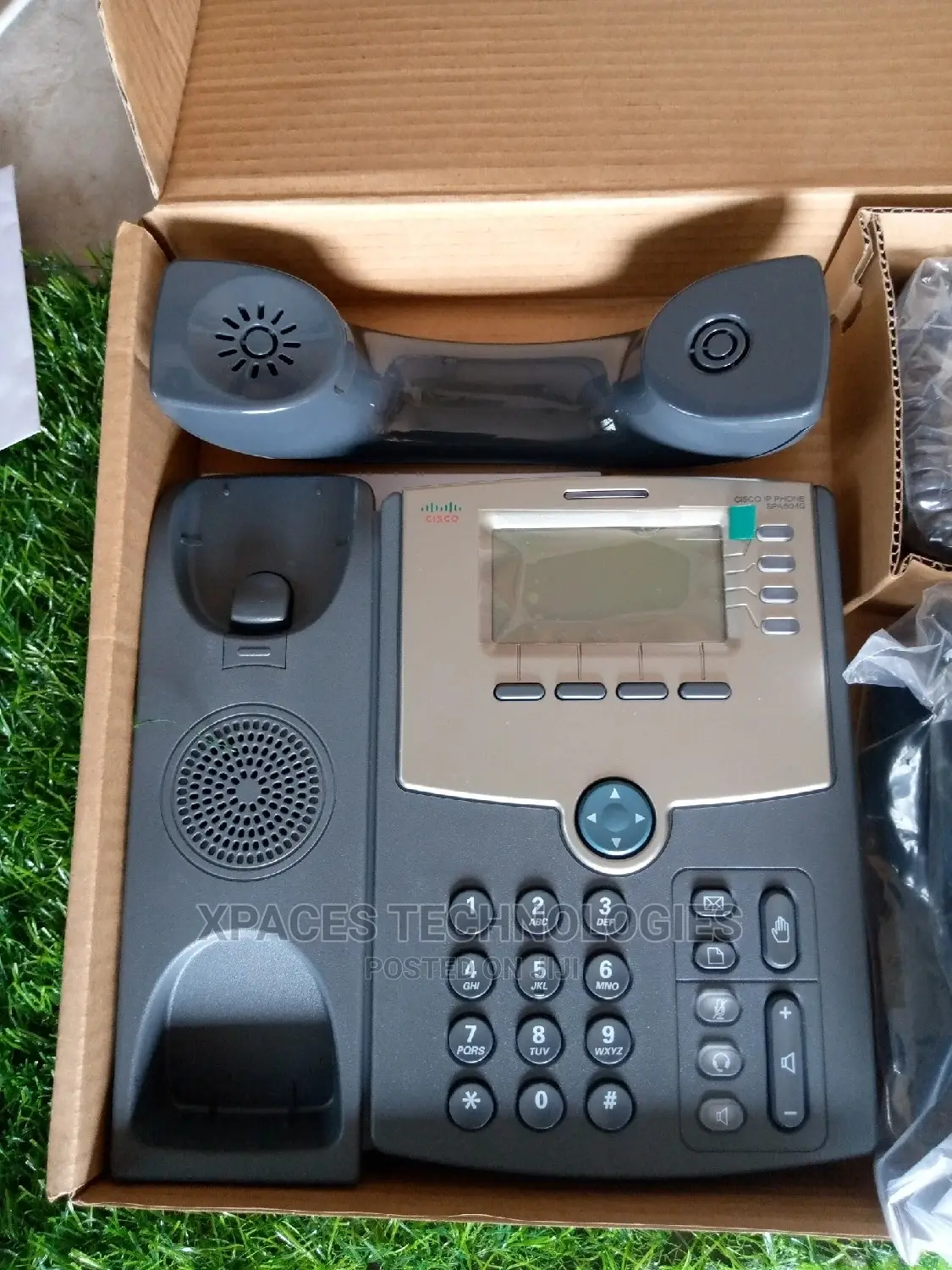 Cisco SPA504G 4-Line IP Phone With 2-Port Switch,And Poe