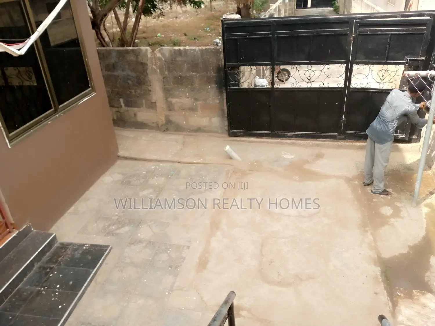 1bdrm Apartment in Hfc Estate Area, Spintex for rent