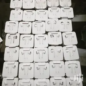 Original iPhone Xsmax / 11/12 Pro Max Earpiece (Earpods)