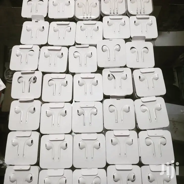 Original iPhone Xsmax / 11/12 Pro Max Earpiece (Earpods)
