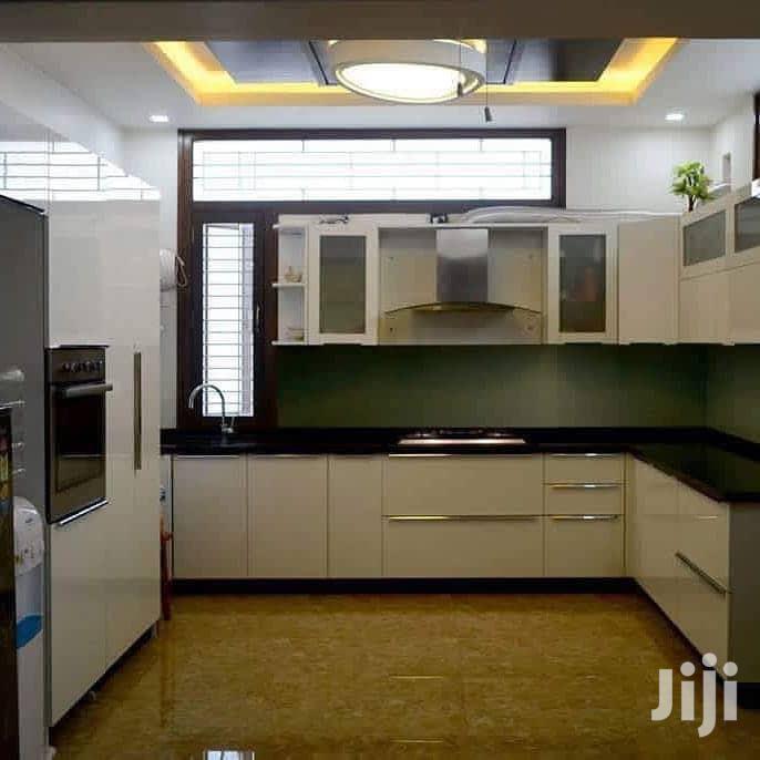 Executive Kitchen And Wardrobe Fabrication