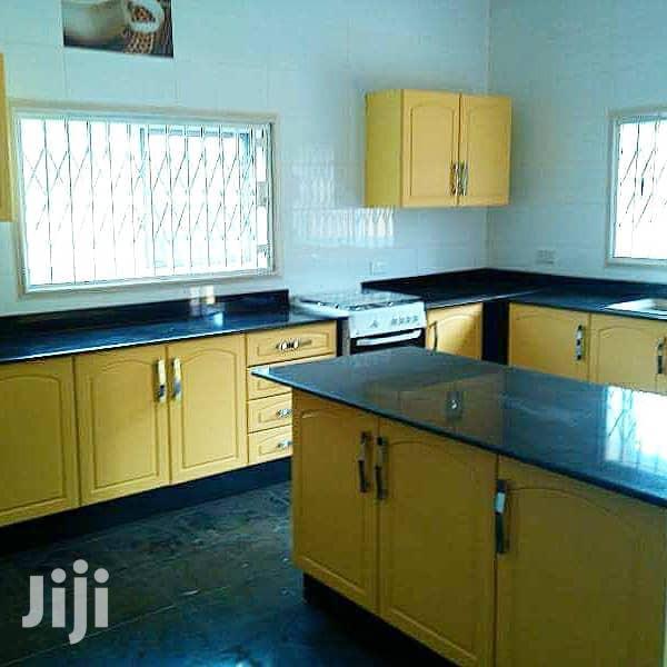 Executive Kitchen And Wardrobe Fabrication