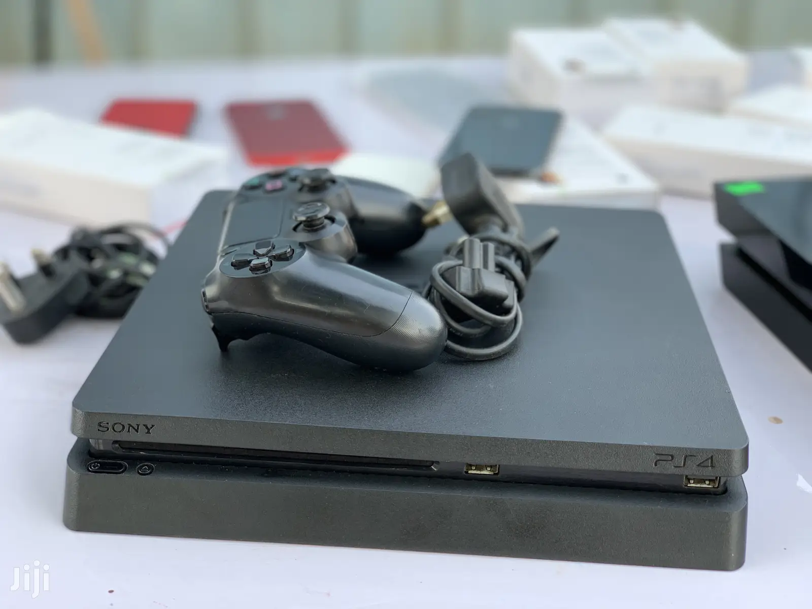 Sony Playstation 4 Slim Black