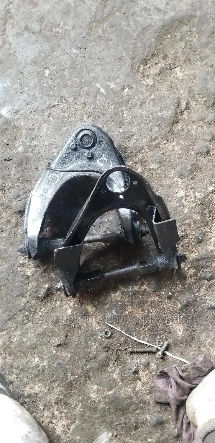 Ford Ranger/Mazda Pick Up Tracks Upper Arm Available