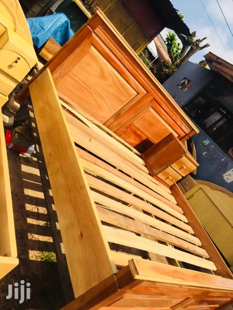All Wood Queen Size Bed