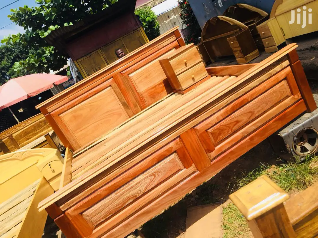 All Wood Queen Size Bed