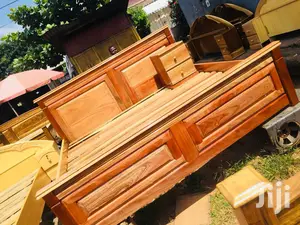 All Wood Queen Size Bed