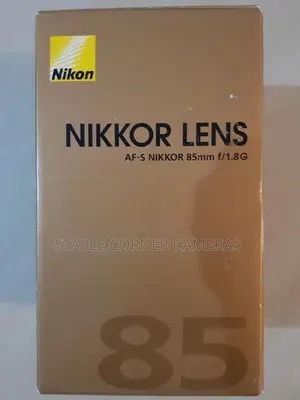 Nikon Af-S Nikkor 85mm F/1.8 Prime Lens