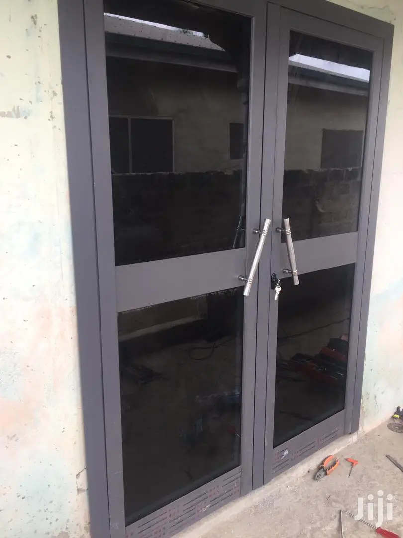 White Powder Grey Coating Double Hinch Door