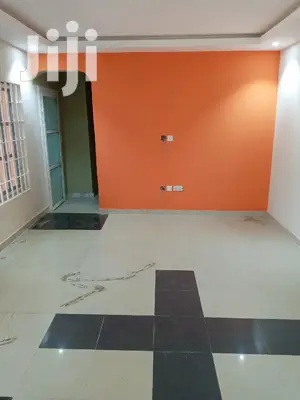 Fantastic 2-Bedroom S/C Apartment Dansoman
