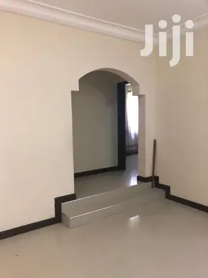 4bdrm House in Bronko Housing, Accra Metropolitan for rent