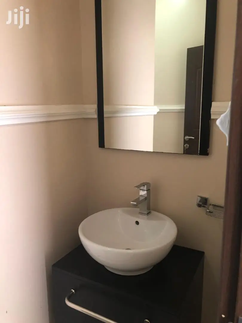 4bdrm House in Bronko Housing, Accra Metropolitan for rent