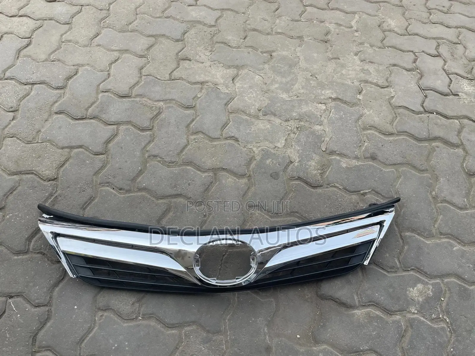 Camry 2013 Grille
