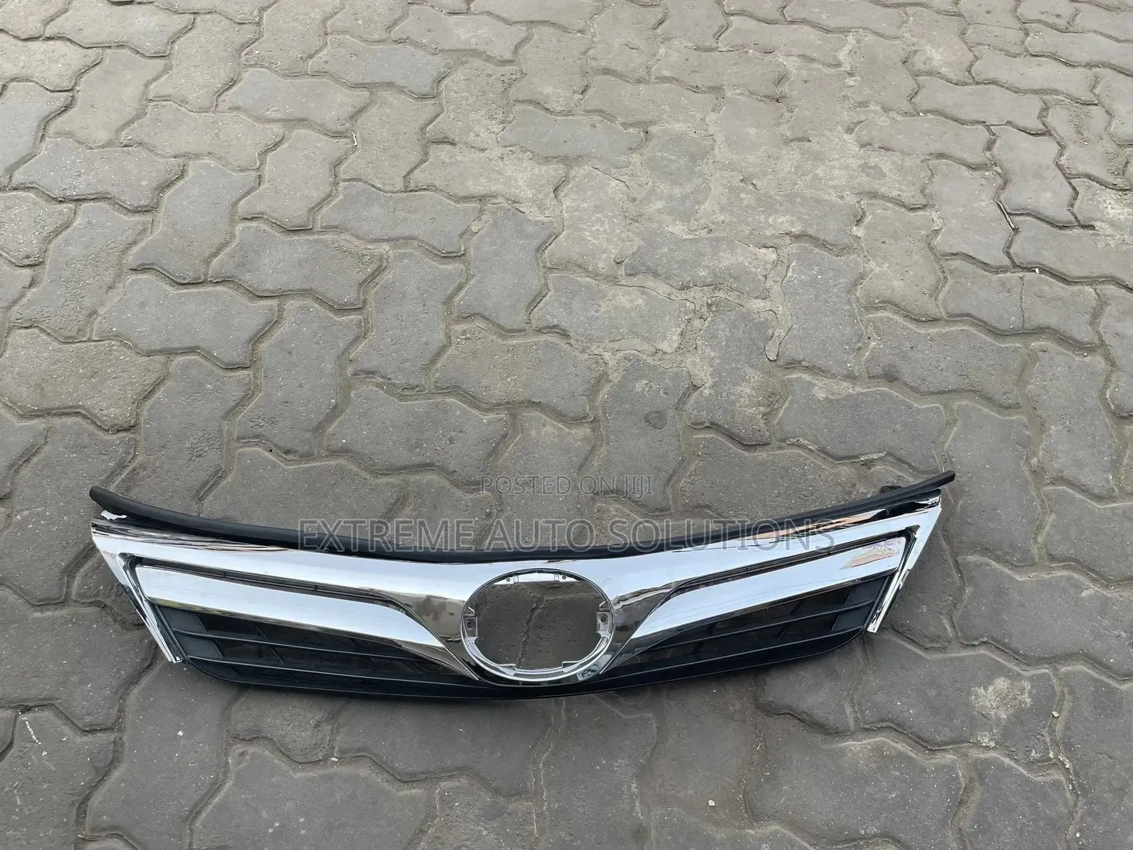 Camry 2013 Grille