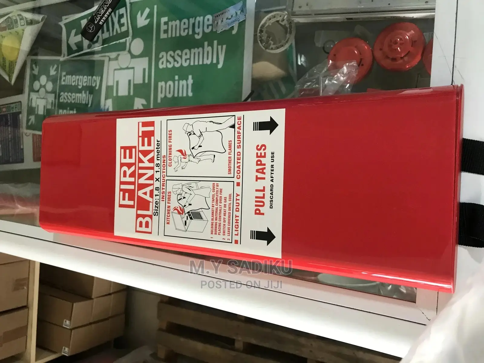 Fire Blanket (1.8 × 1.8)