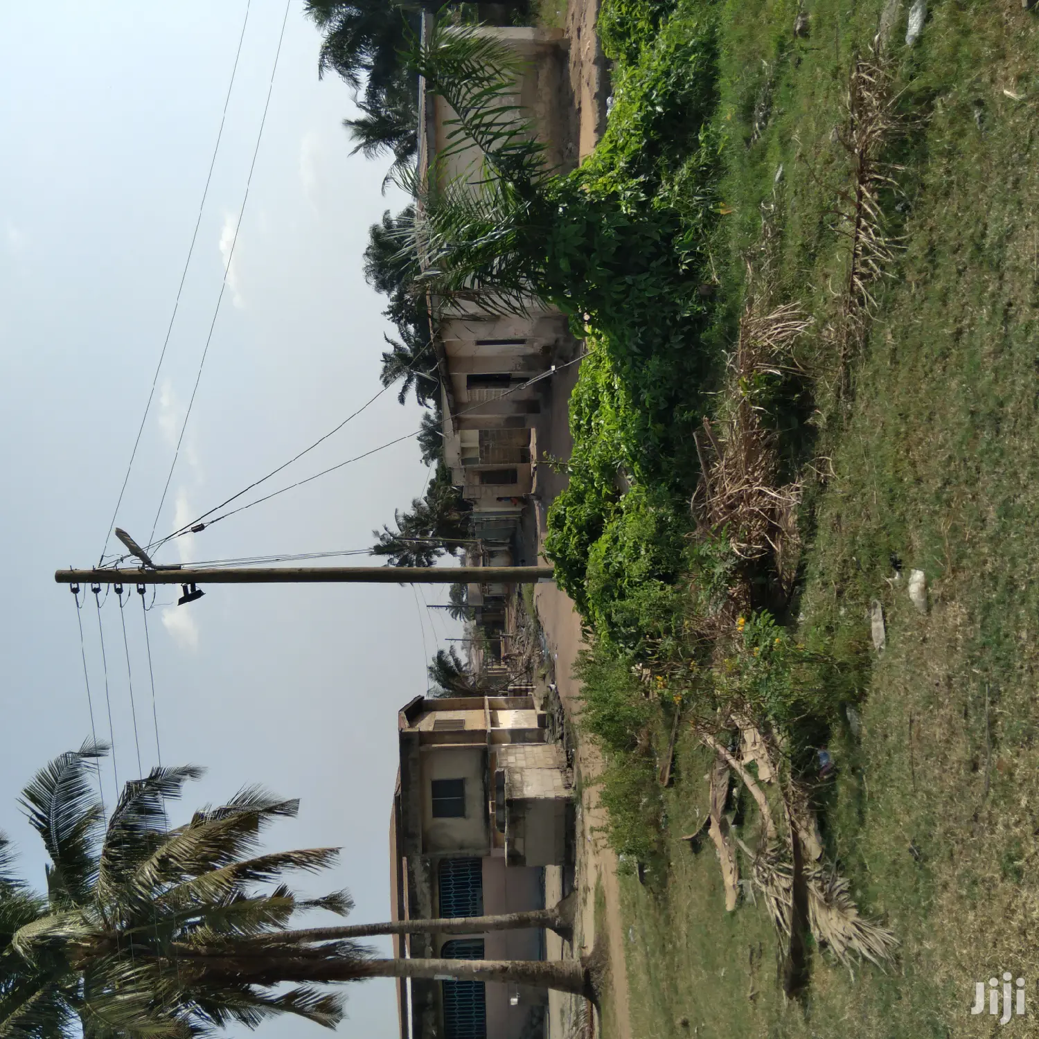 Plot of Land at Ahinsan Estate Is on Sales