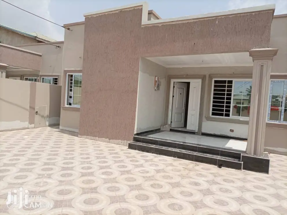 4bdrm House in Spintex for sale