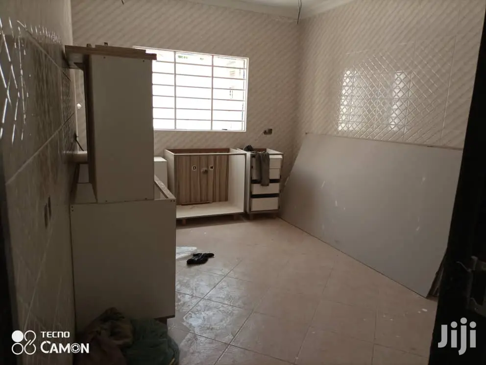 4bdrm House in Spintex for sale