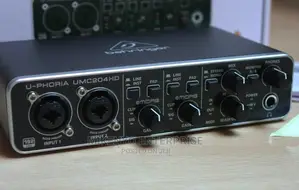 Behringer U-Phoria Umc204hd - Usb 2.0 Audio Interface