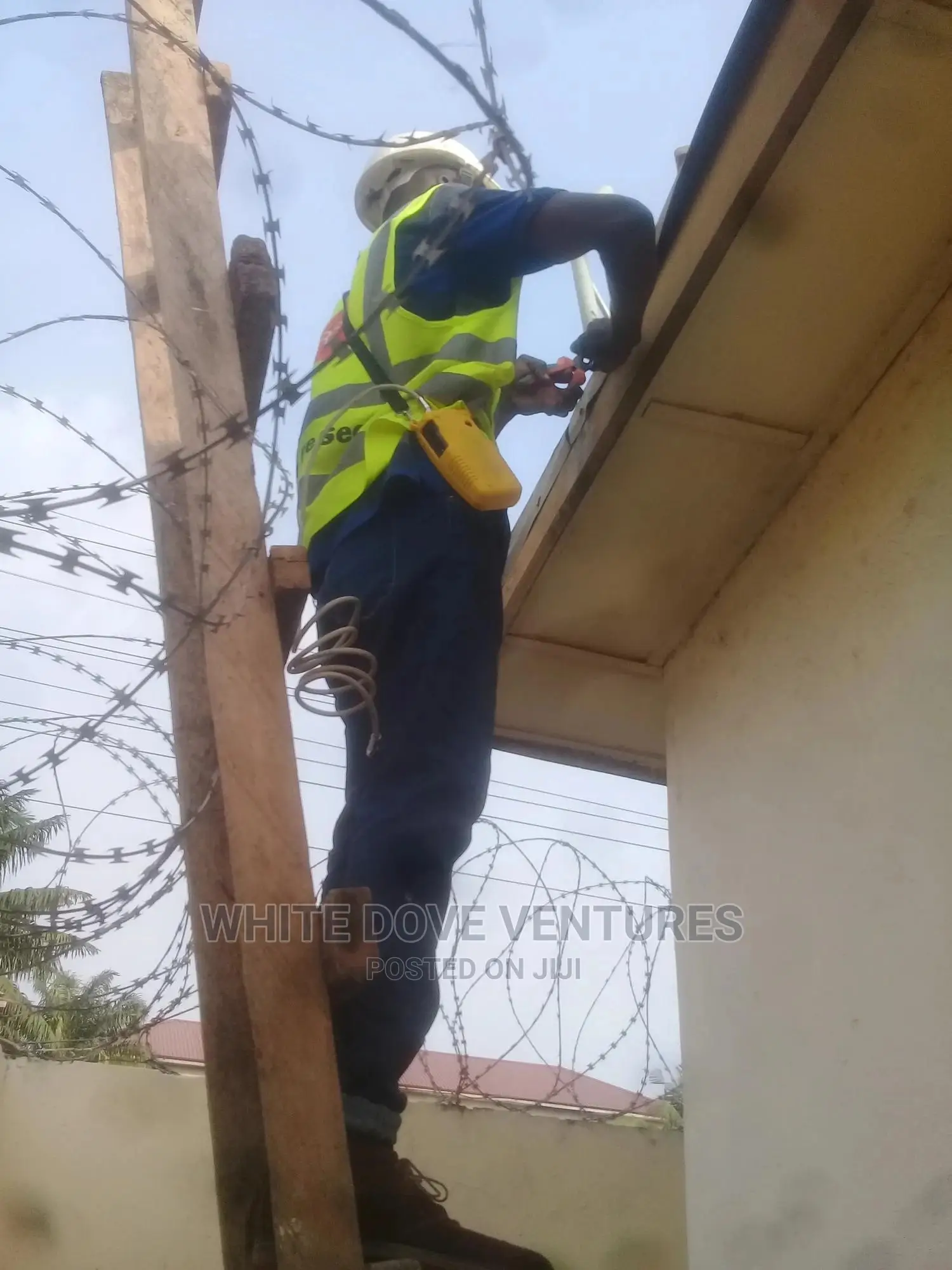 Professional Satellite Dish Installer