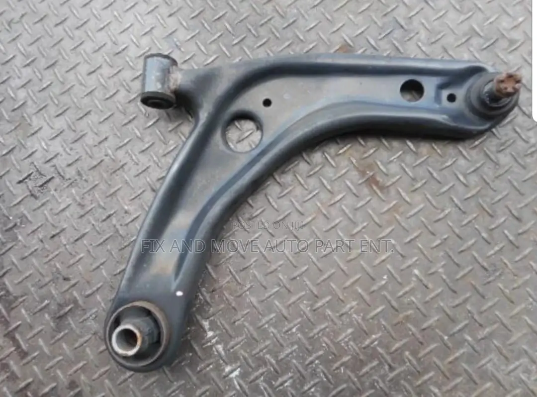 Toyota Vitz/Yaris LOWER ARM Available