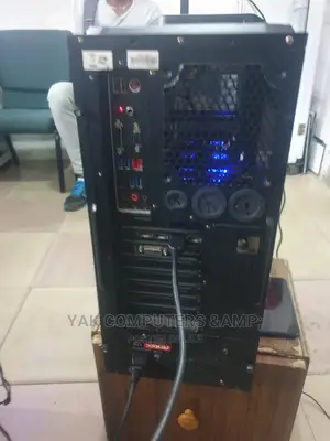 Desktop Computer MSI Nightblade Z97 16GB Intel Core I7 HDD 1T