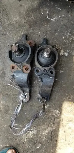 Toyota Tundra Down Ball Joint Available