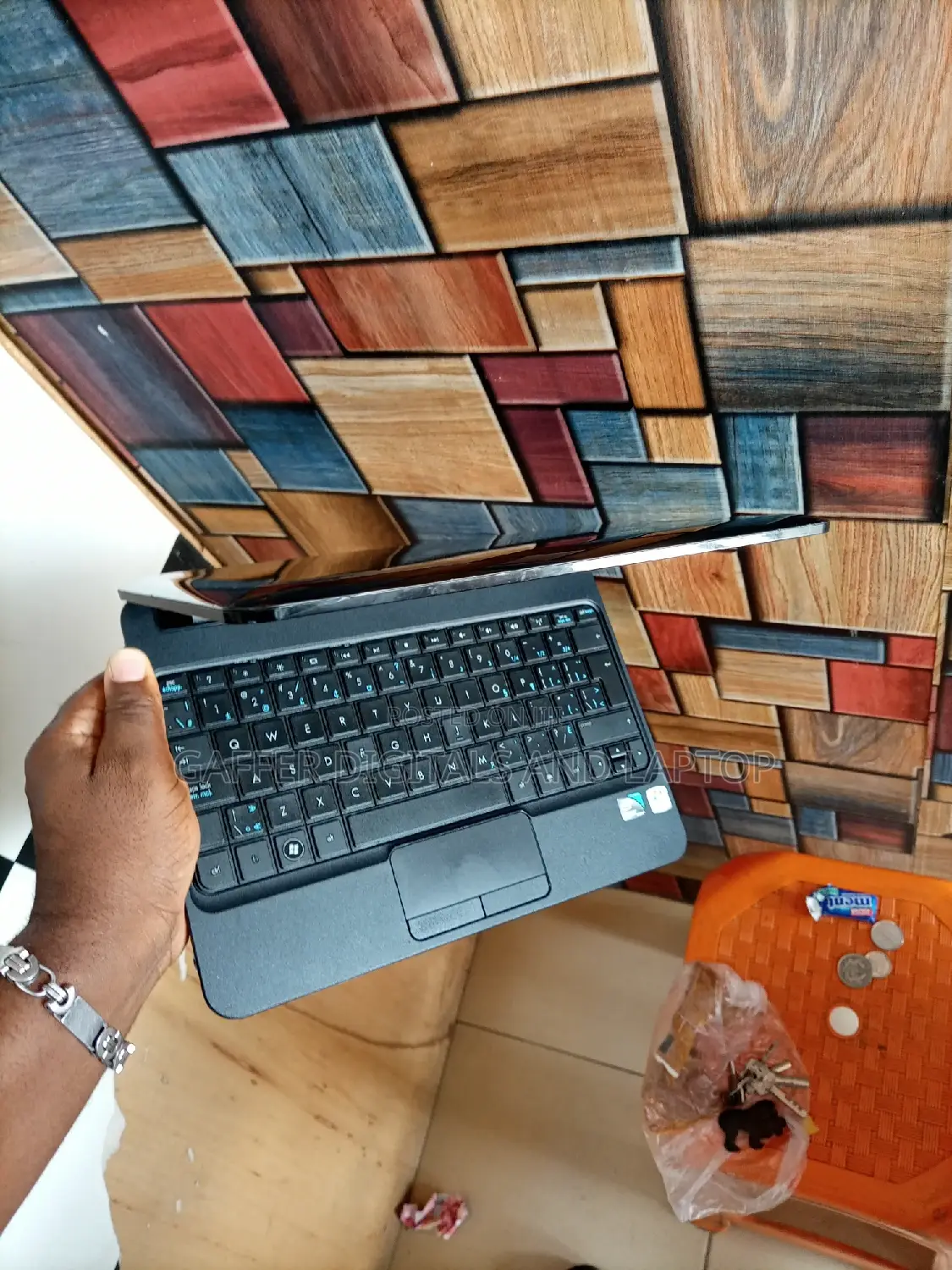 New Laptop HP Mini 1011 2GB Intel Atom HDD 128GB