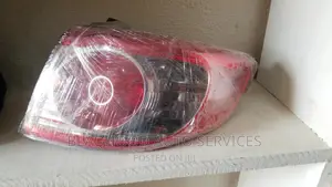 Hyundai Santa Fe 2010-2012 Tail Lights Pair Available