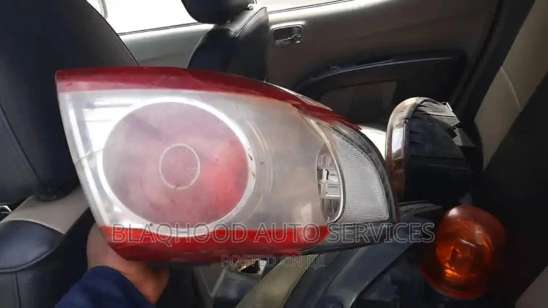 Hyundai Santa Fe 2010-2012 Tail Lights Pair Available