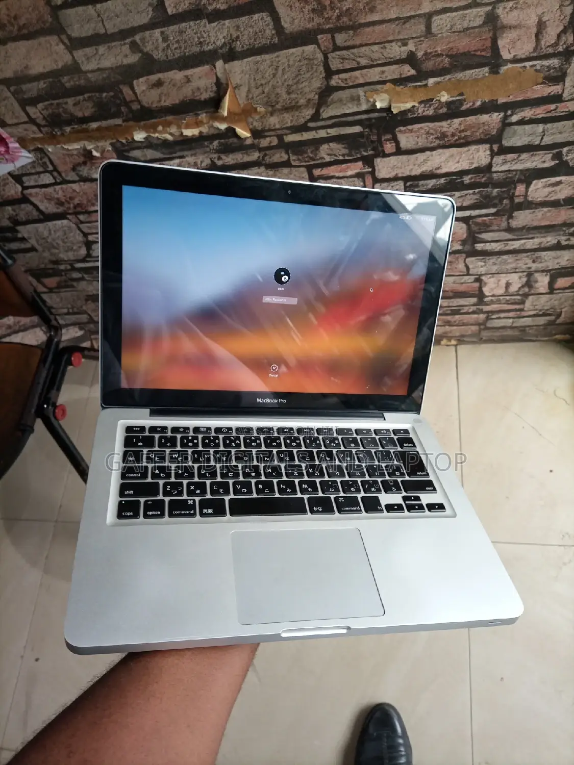 New Laptop Apple MacBook 2012 4GB Intel Core I5 HDD 500GB