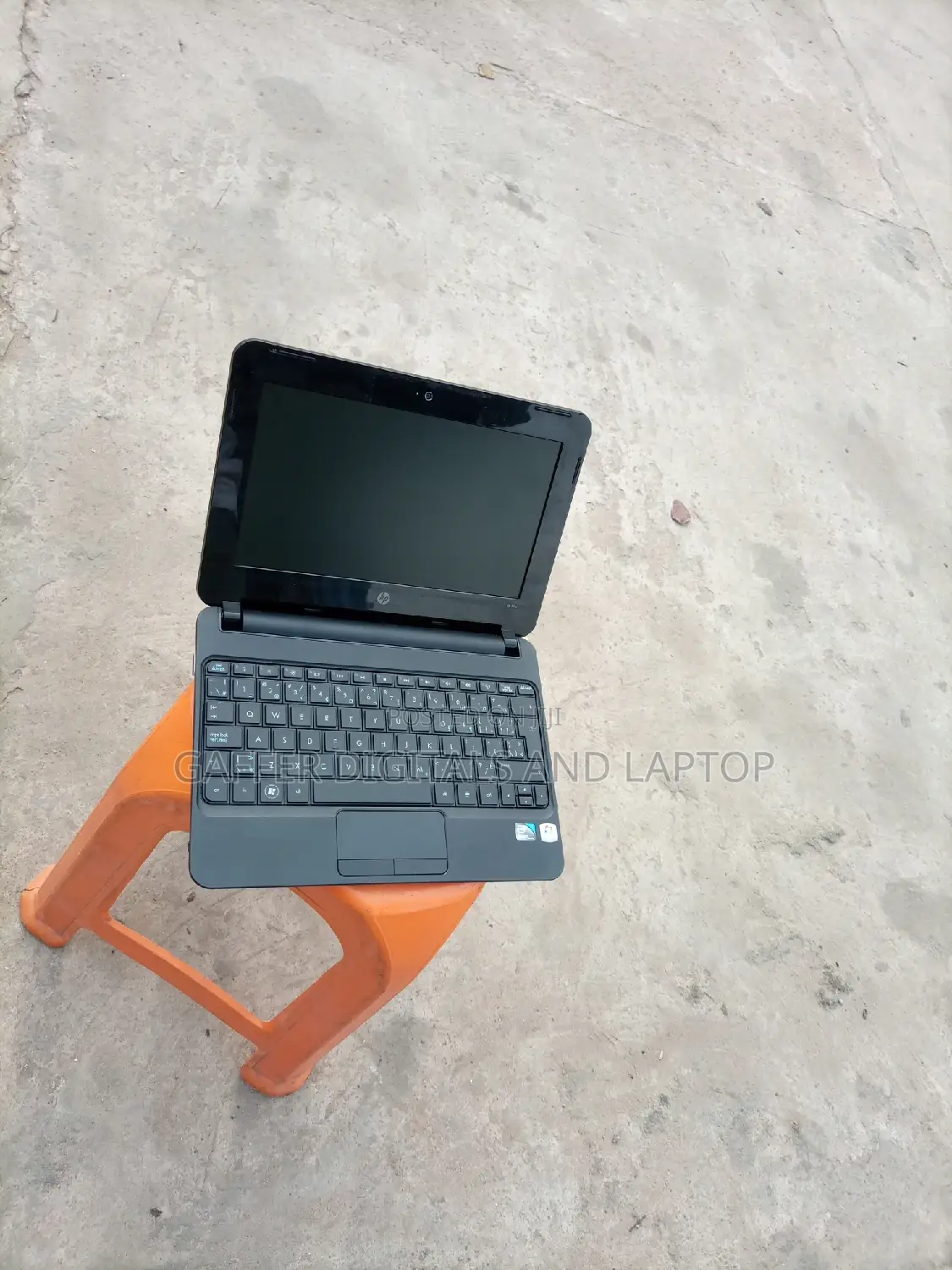 New Laptop HP MT21 2GB Intel Atom HDD 140GB