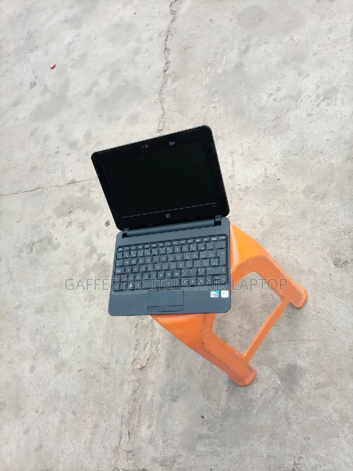 New Laptop HP MT21 2GB Intel Atom HDD 140GB