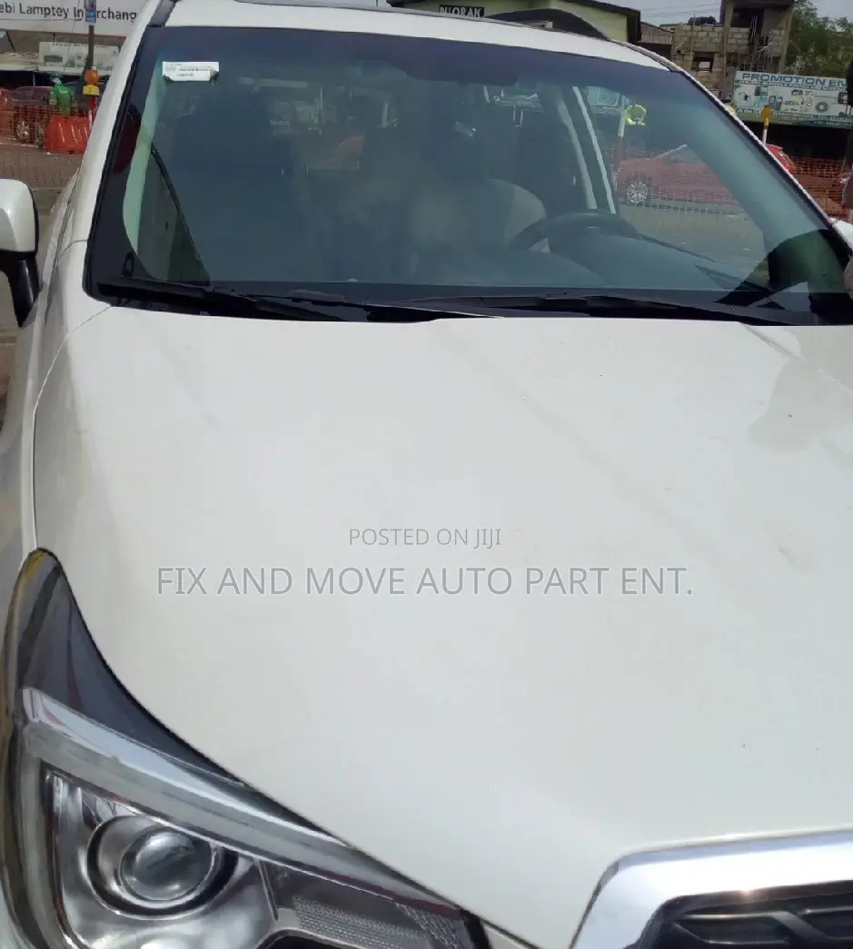 Windscreens Replacements and Instillation Available