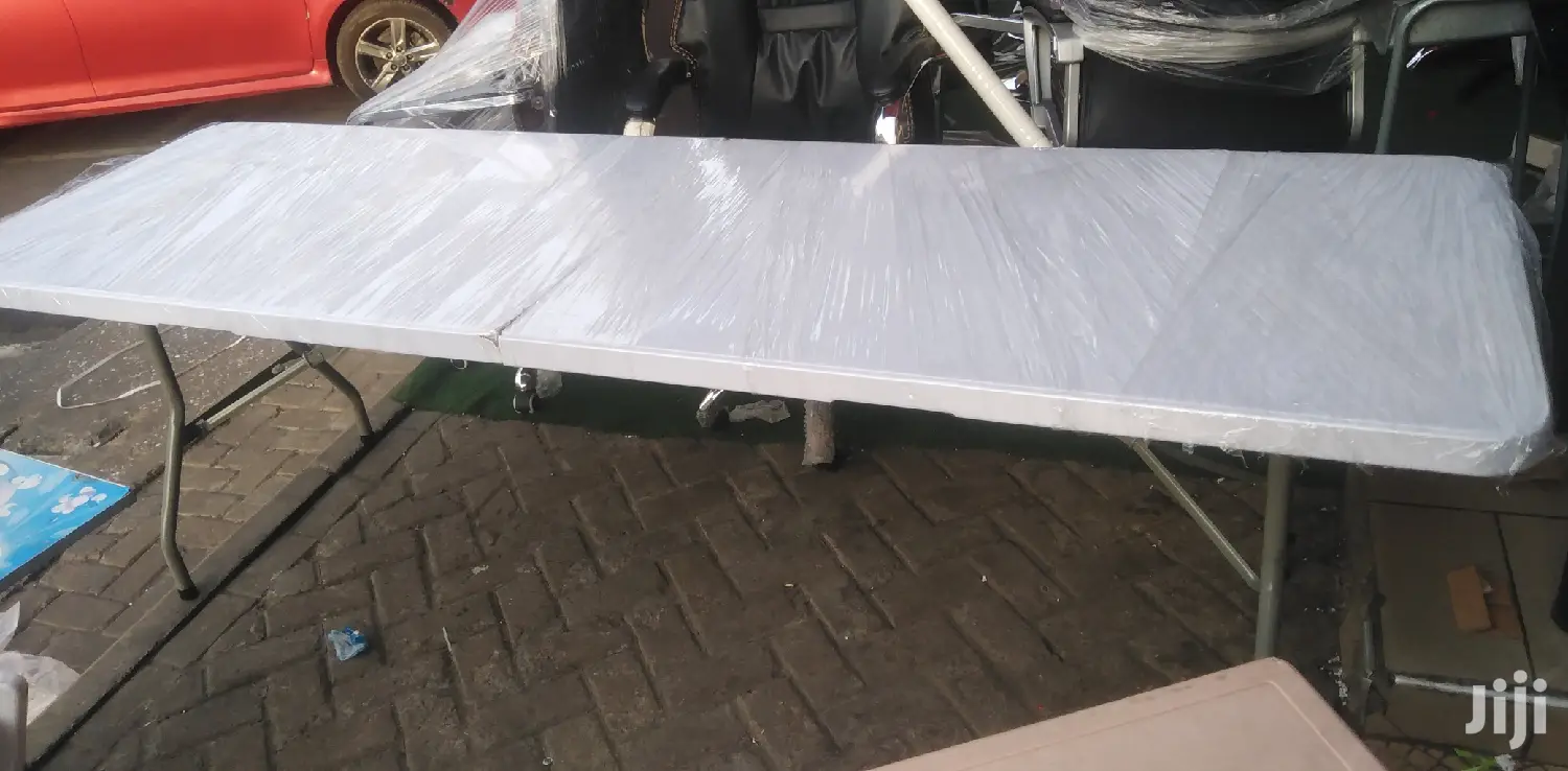 Foldable Tables