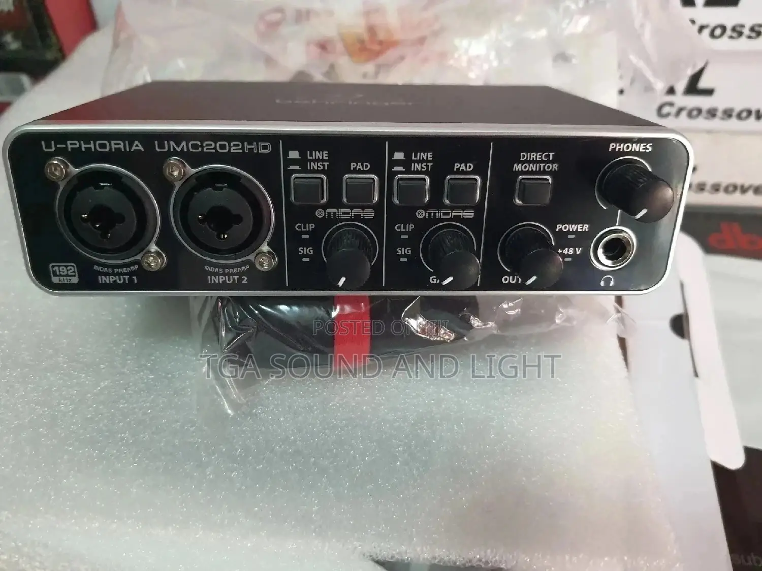 Behringer U-phoria Umc202hd Audio Interface