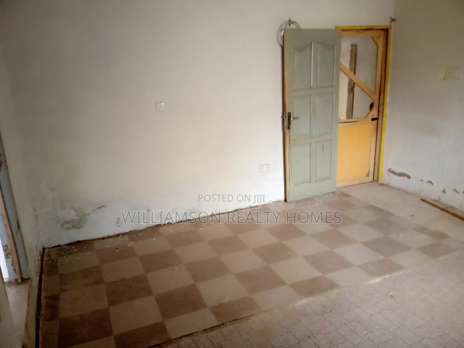 1bdrm Apartment in Community 18 Estate for rent