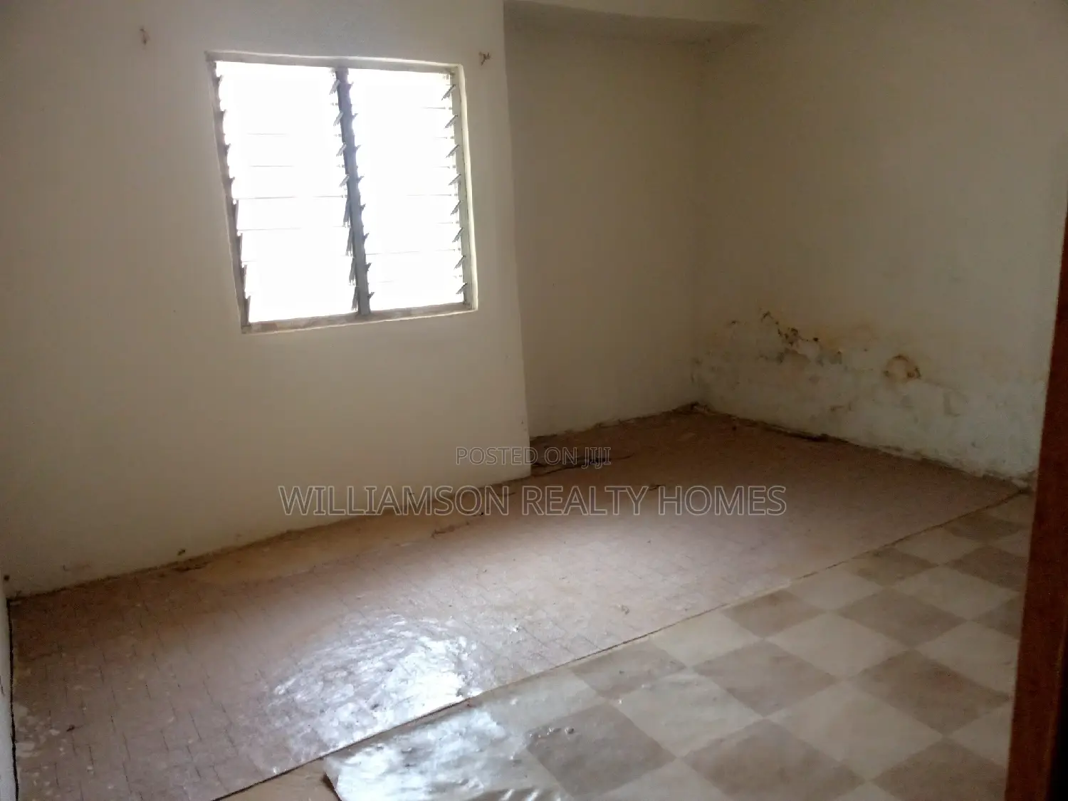1bdrm Apartment in Community 18 Estate for rent