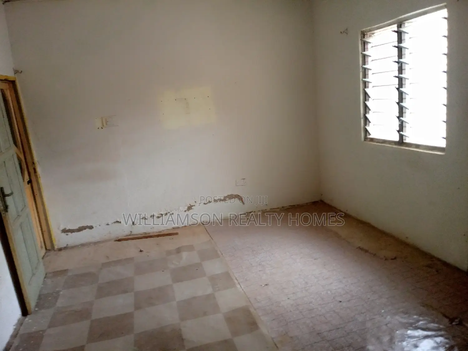 1bdrm Apartment in Community 18 Estate for rent
