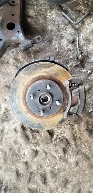 Yaris/Vitz Home Used Front Wheel Hub