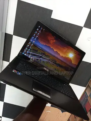 New Laptop Asus A52F 4GB AMD A4 HDD 256GB