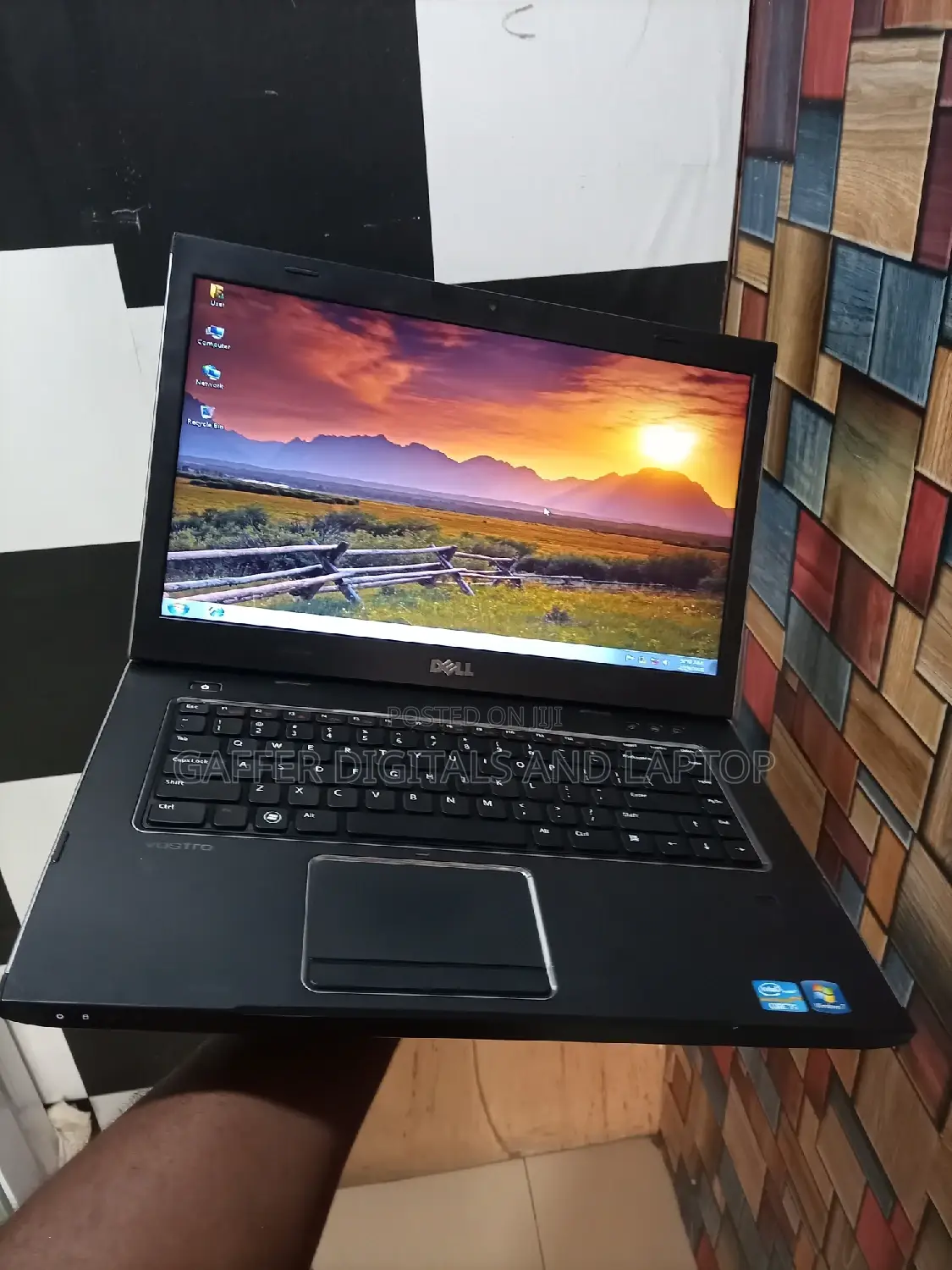 Laptop Dell Vostro 1440 4GB Intel Core I5 HDD 256GB