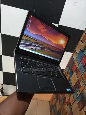 Laptop Dell Vostro 1440 4GB Intel Core I5 HDD 256GB